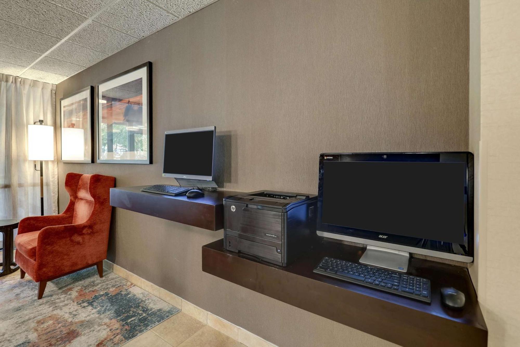 Drury Inn & Suites Charlotte University Place Экстерьер фото