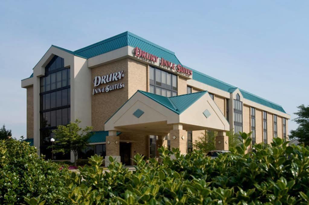 Drury Inn & Suites Charlotte University Place Экстерьер фото